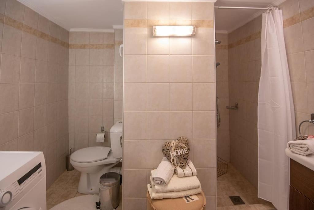 Lovely,Central, Spacious 2-Bedrooms Apartment 피레아스 외부 사진